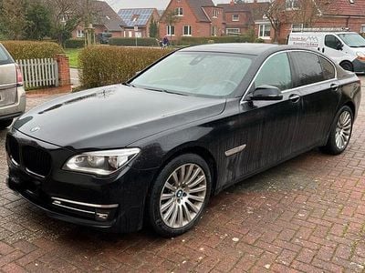 BMW 730