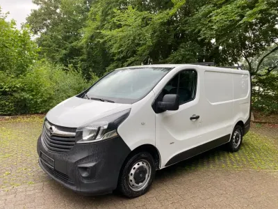 Gebraucht Opel Vivaro 120 PS (88 kW) 2015 Weiß Van / Kleinbus