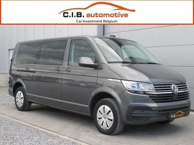 Usata VW Caravelle 150 CV (110 kW) 2024 Grigio Furgone