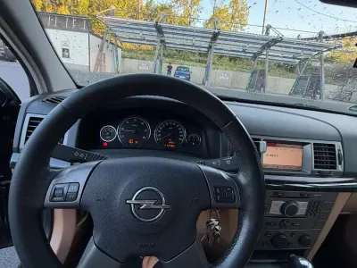 Gebraucht Opel Signum 150 PS (110 kW) 2004 Blau Kleinwagen