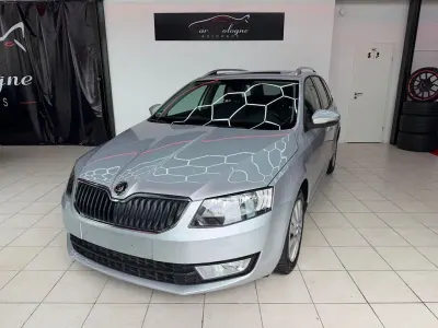 Occasion Skoda Octavia Ambition 150 ch (110 kW) 2015 Argent Break