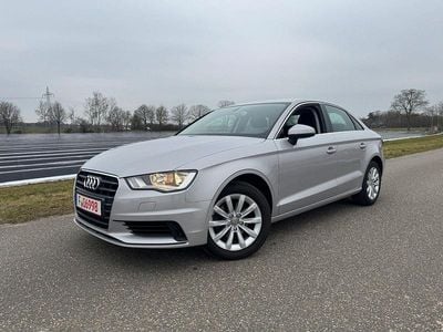 Gebraucht Audi A3 Ambiente 140 PS (102 kW) 2014 Silber Limousine