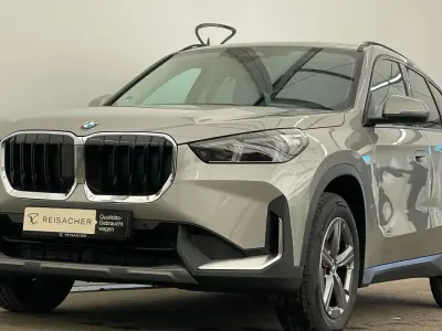Gebraucht BMW X1 Sport Line 163 PS (119 kW) 2025 Spacesilber metallic SUV