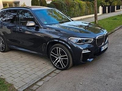 Second-hand BMW X5 M50 Performance 400 CP (294 kW) 2019 Gri SUV