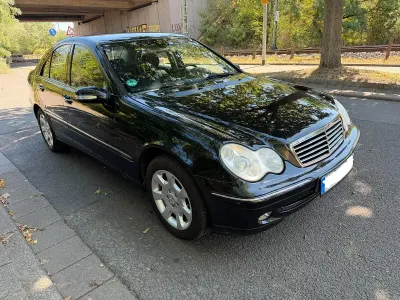 Gebraucht Mercedes C180 Elegance 143 PS (105 kW) 2004 Schwarz Limousine