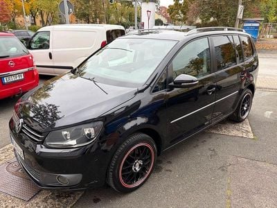 Używany VW Touran Highline 140 KM (102 kW) 2011 Czarny Minivan