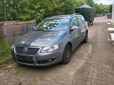 Gebraucht VW Passat Comfortline 105 PS (77 kW) 2007 Grau Kombi