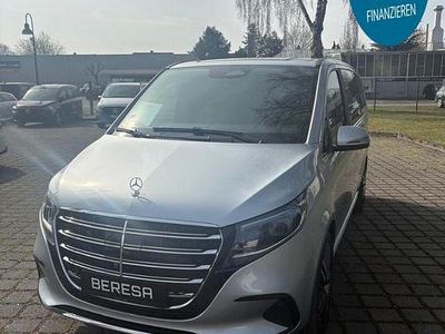 Usata Mercedes V300 Exclusive 237 CV (174 kW) 2025 Argento Monovolume