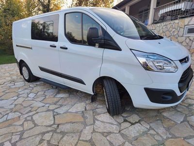 Weiß Gebraucht 2015 Ford Transit Custom Trend Van / Kleinbus | 8.800 € (Teuer)