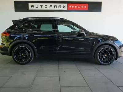 Usata Porsche Cayenne S Platinum Edition 385 CV (283 kW) 2017 Nero SUV