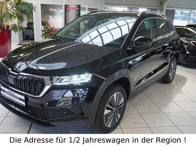 Neu Skoda Karoq Selection 150 PS (110 kW) 2025 Blackmagicperleffekt SUV