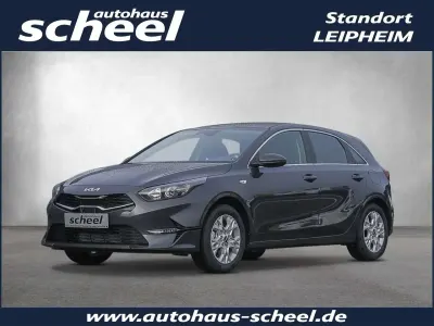 Gebraucht Kia Ceed Vision 101 PS (74 kW) 2025 Andere farbe Kleinwagen