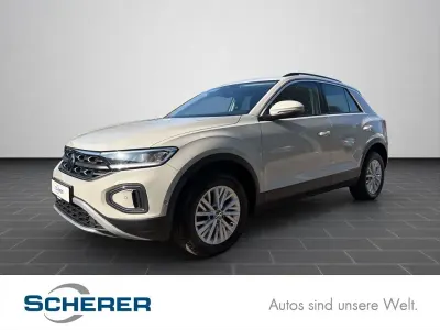 Second-hand VW T-Roc Life 110 CP (80 kW) 2022 Gri SUV