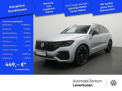 Silber Gebraucht 2022 VW Touareg R-line SUV | 52.980 € (Fairer Preis)