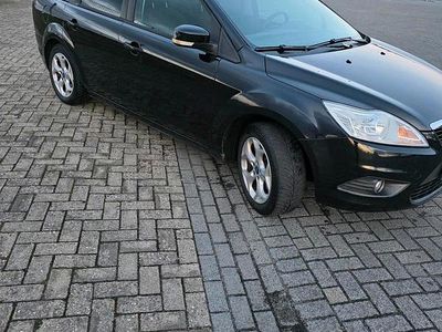 Gebraucht Ford Focus 109 PS (80 kW) 2010 Schwarz Kombi