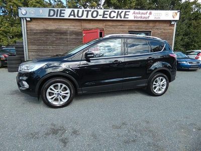 Gebraucht Ford Kuga Titanium 150 PS (110 kW) 2018 Schwarz SUV
