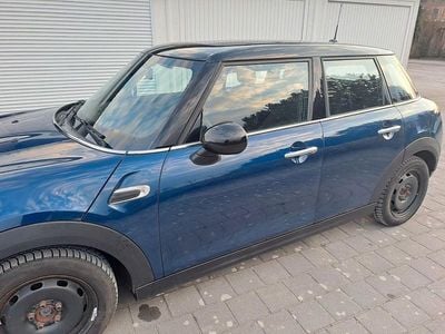 Gebraucht Mini Cooper 136 PS (100 kW) 2017 Blau Kleinwagen