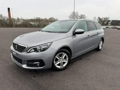 Gebraucht Peugeot 308 SW Allure 120 PS (88 kW) 2018 Grau Pickup