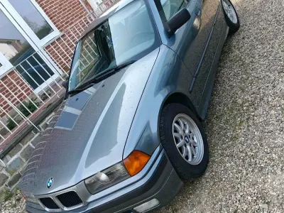 Second-hand BMW 320 1992 Berlinǎ