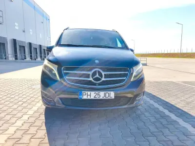 Gebraucht Mercedes V220 Avantgarde Edition 163 PS (119 kW) 2014 Blau Van / Kleinbus