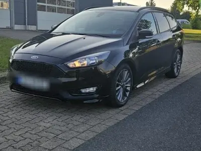 Gebraucht Ford Focus ST-Line 125 PS (91 kW) 2017 Schwarz Kombi