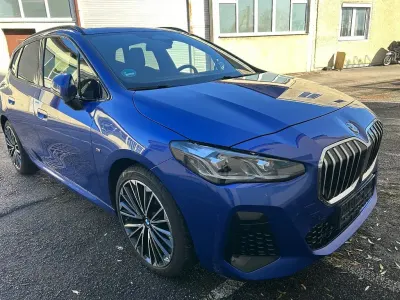 Gebraucht BMW 218 Active Tourer M Sport 136 PS (100 kW) 2024 Blau Van / Kleinbus