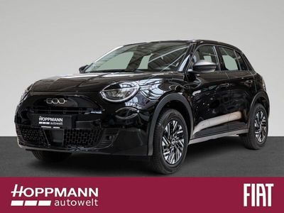 Schwarz Gebraucht 2024 Fiat 600 Basis SUV | 26.490 € (Fairer Preis)