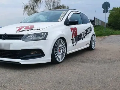Gebraucht VW Polo 90 PS (66 kW) 2012 Weiß Kleinwagen