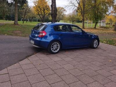 Gebraucht BMW 118 129 PS (94 kW) 2006 Blau Kleinwagen