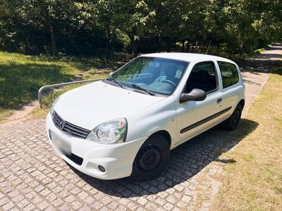 Renault Clio II