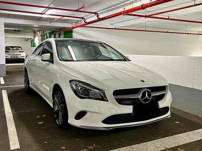 Gebraucht Mercedes CLA180 136 PS (100 kW) 2019 Weiß Limousine