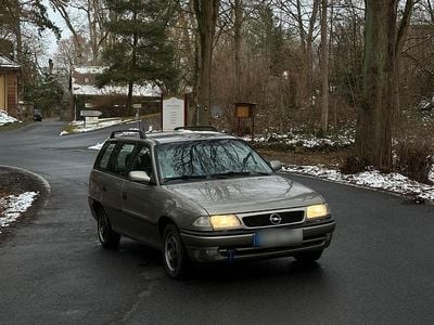 Gebraucht Opel Astra 75 PS (55 kW) 1996 Kombi