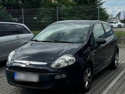 Blau Gebraucht 2010 Fiat Punto Evo Kleinwagen | 2.000 € (Fairer Preis)