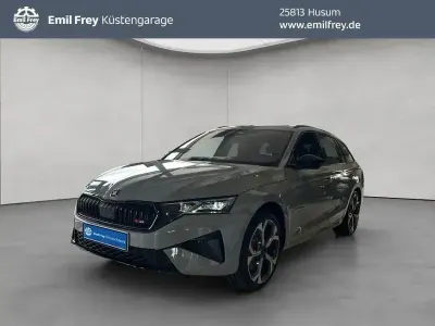 Neu Skoda Octavia RS 265 PS (194 kW) 2026 Steelgrau Kombi