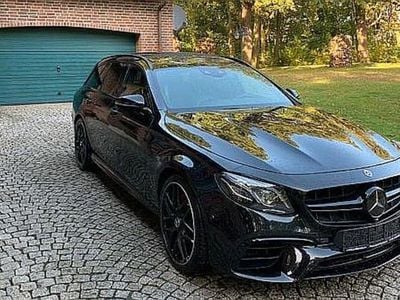 Mercedes E63S AMG