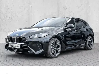 Gebraucht BMW 120 M Sport 170 PS (125 kW) 2025 Schwarz Kleinwagen