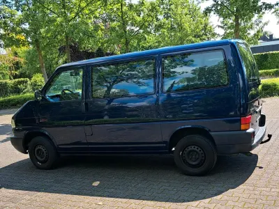 Gebraucht VW T4 102 PS (75 kW) 2001 Blau Van