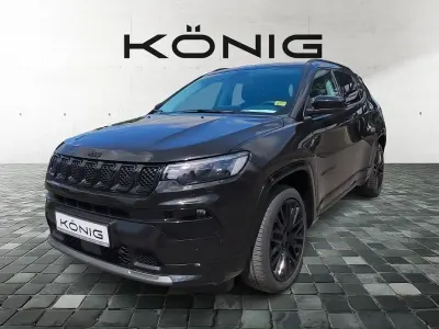 Gebraucht Jeep Compass Altitude 131 PS (96 kW) 2024 Schwarz SUV