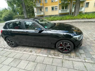 Gebraucht BMW 114 102 PS (75 kW) 2013 Schwarz Kleinwagen