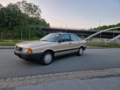 Gebraucht Audi 80 90 PS (66 kW) 1989 Andere farben Limousine