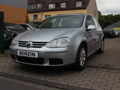 Gebraucht VW Golf IV 116 PS (85 kW) 2006 Silber Limousine