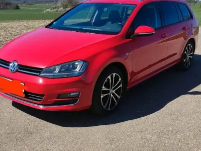 Gebraucht VW Golf VII LOUNGE 110 PS (80 kW) 2015 Rot Kombi