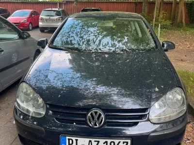 Gebraucht VW Golf V 75 PS (55 kW) 2004 Blau Kleinwagen