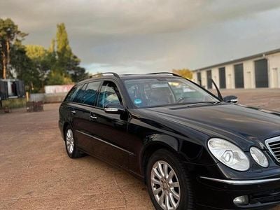 Mercedes E320