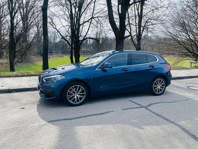 Gebraucht BMW 118 Advantage 143 PS (105 kW) 2022 Blau Kleinwagen