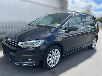 Gebraucht VW Touran Highline 150 PS (110 kW) 2020 Schwarz Van / Kleinbus