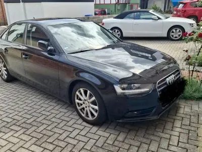 Gebraucht Audi A4 170 PS (125 kW) 2015 Schwarz Limousine