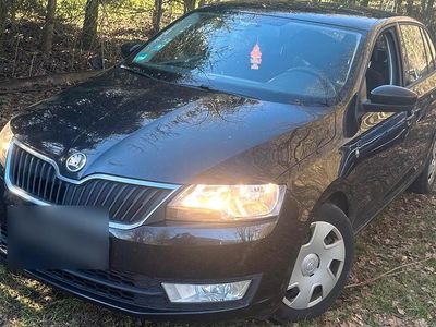 Gebraucht Skoda Rapid 90 PS (66 kW) 2014 Schwarz Kleinwagen