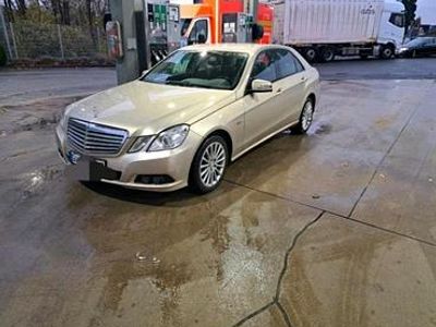 Mercedes E250