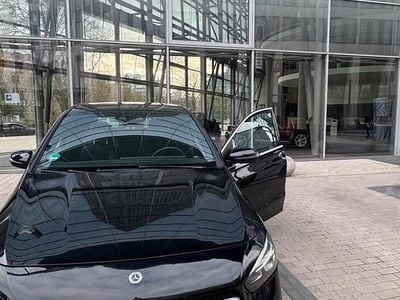 Usata Mercedes B180 136 CV (100 kW) 2020 Nero Monovolume